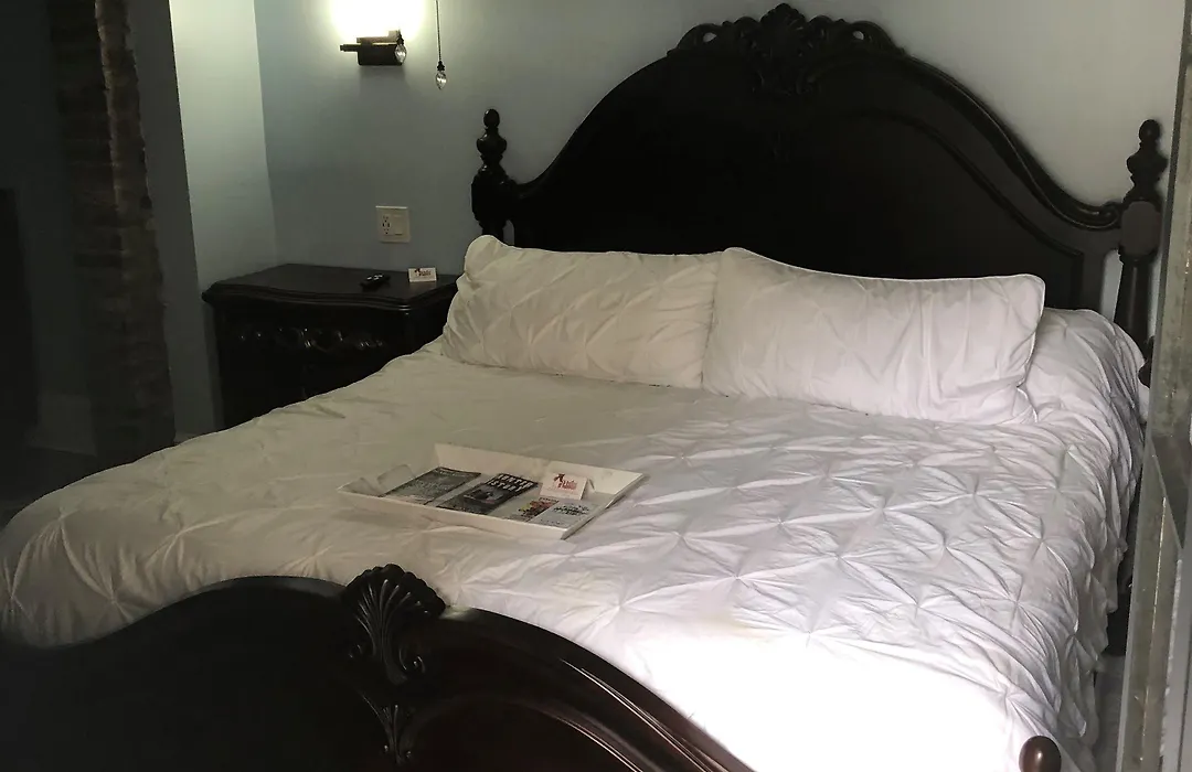 Haunted Hotel New Orleans-1